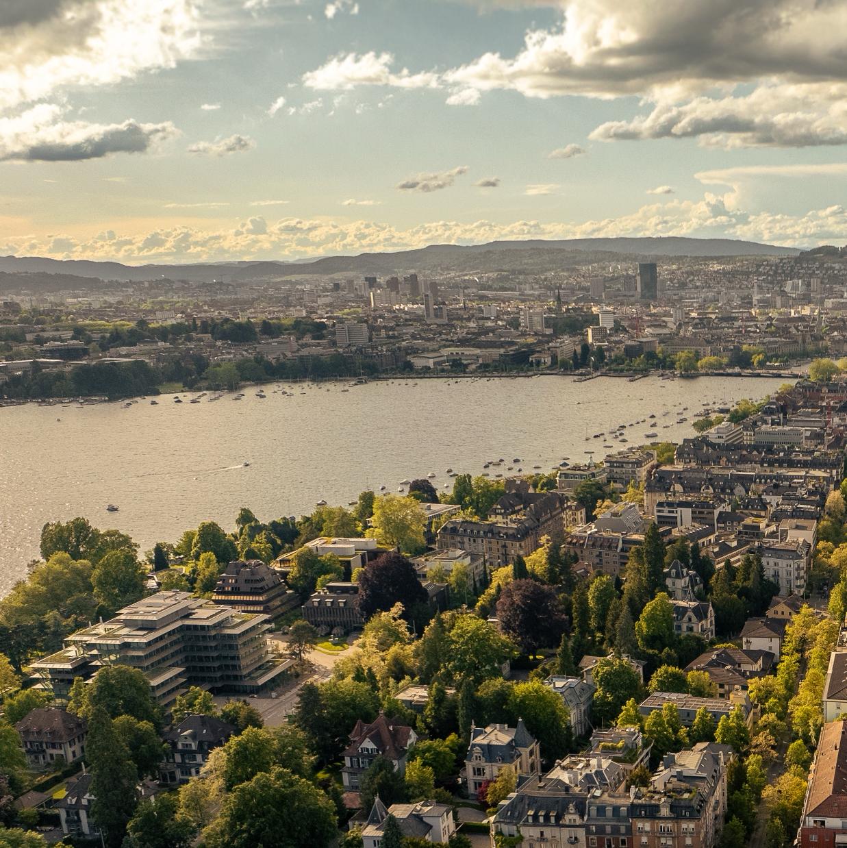 Shopping Tour im Kreis 8 mit La Reserve Zürich